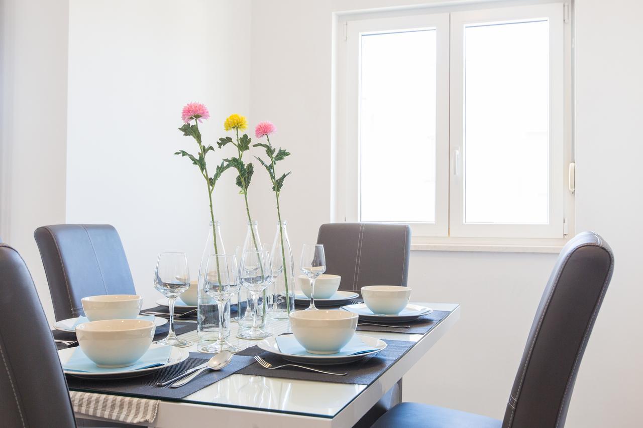 Maiv Residence - Family & Designer Suites Рогозница Екстериор снимка