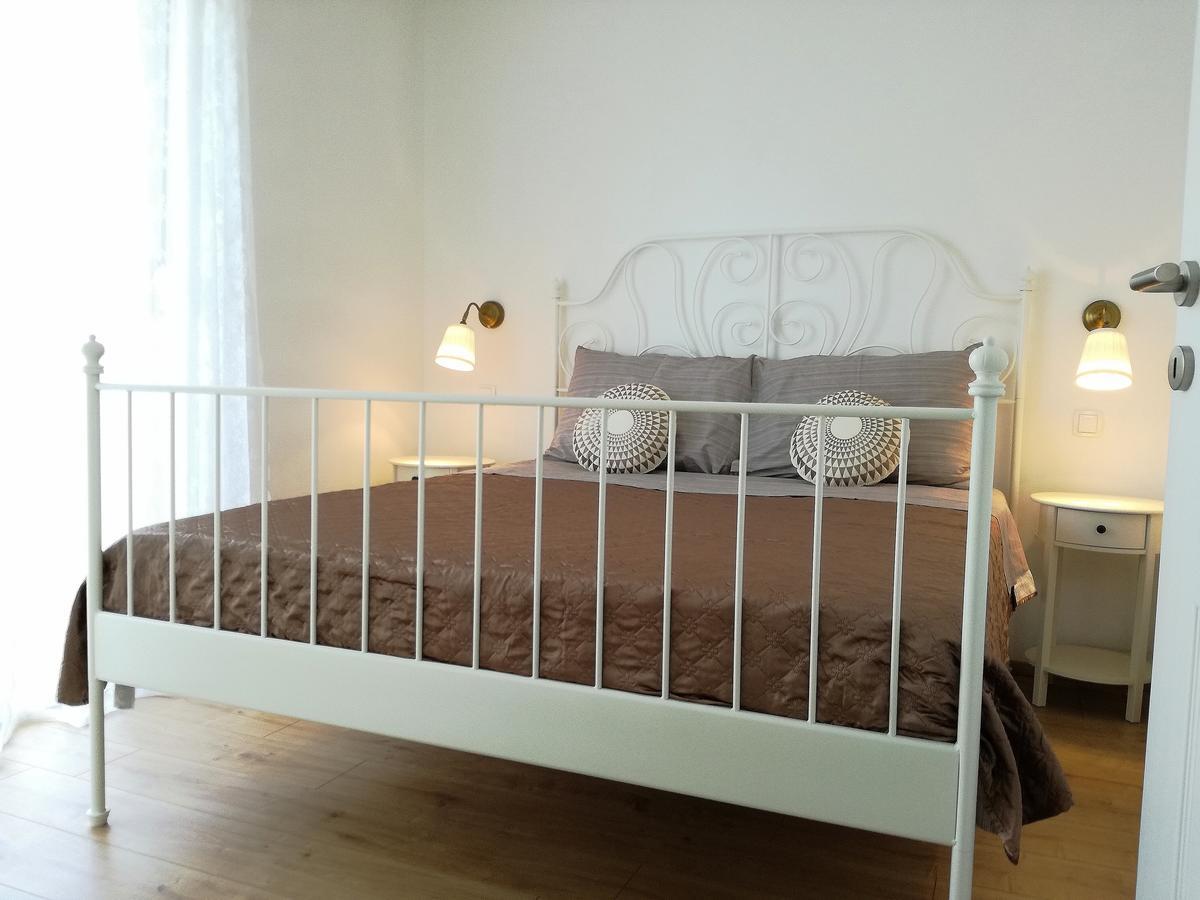 Maiv Residence - Family & Designer Suites Рогозница Екстериор снимка