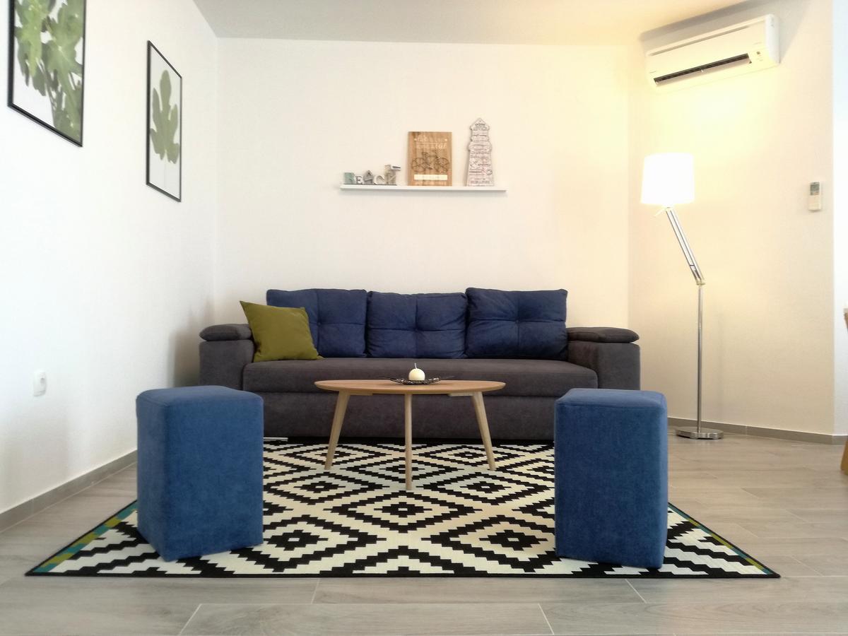 Maiv Residence - Family & Designer Suites Рогозница Екстериор снимка