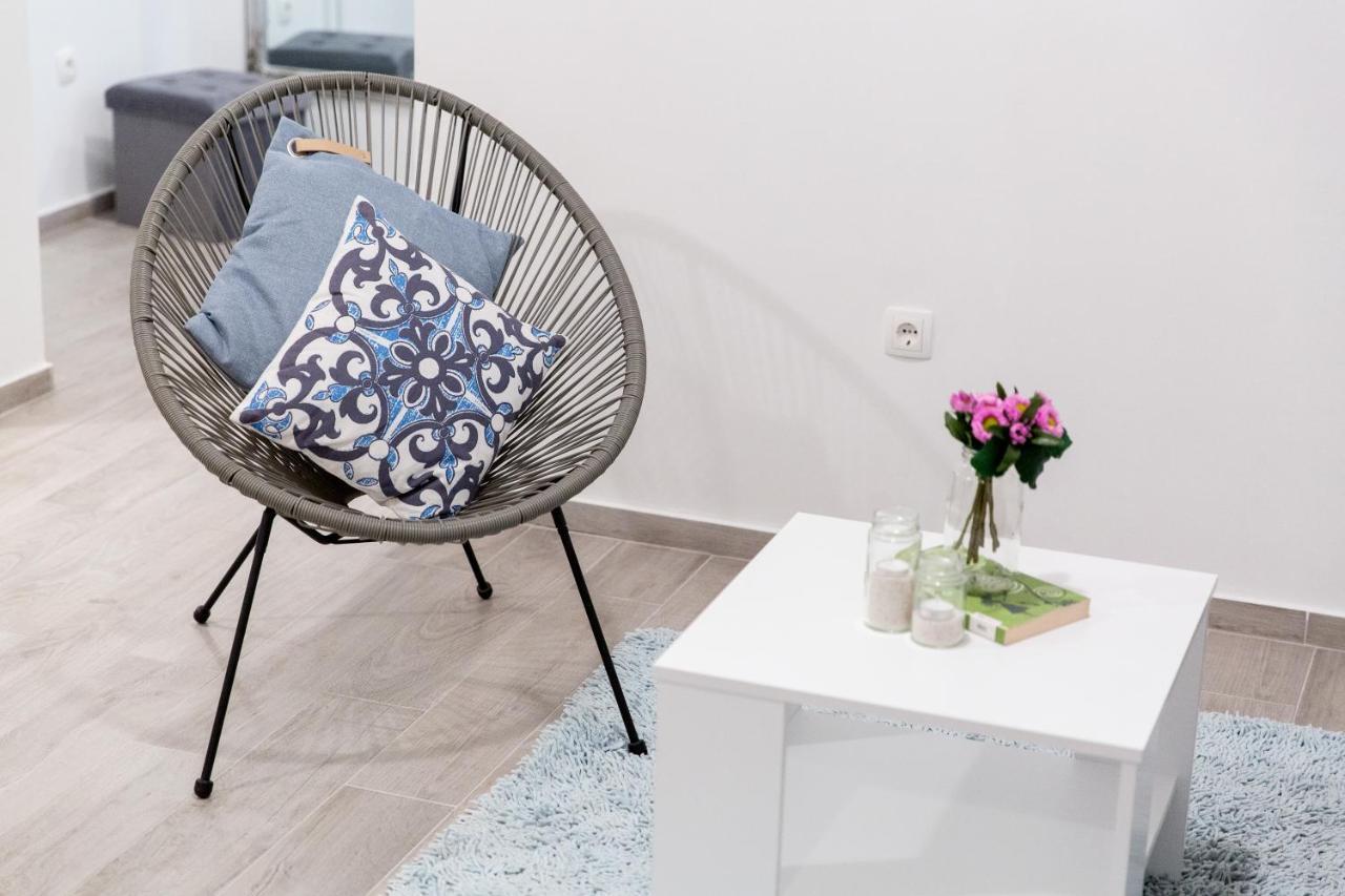 Maiv Residence - Family & Designer Suites Рогозница Стая снимка